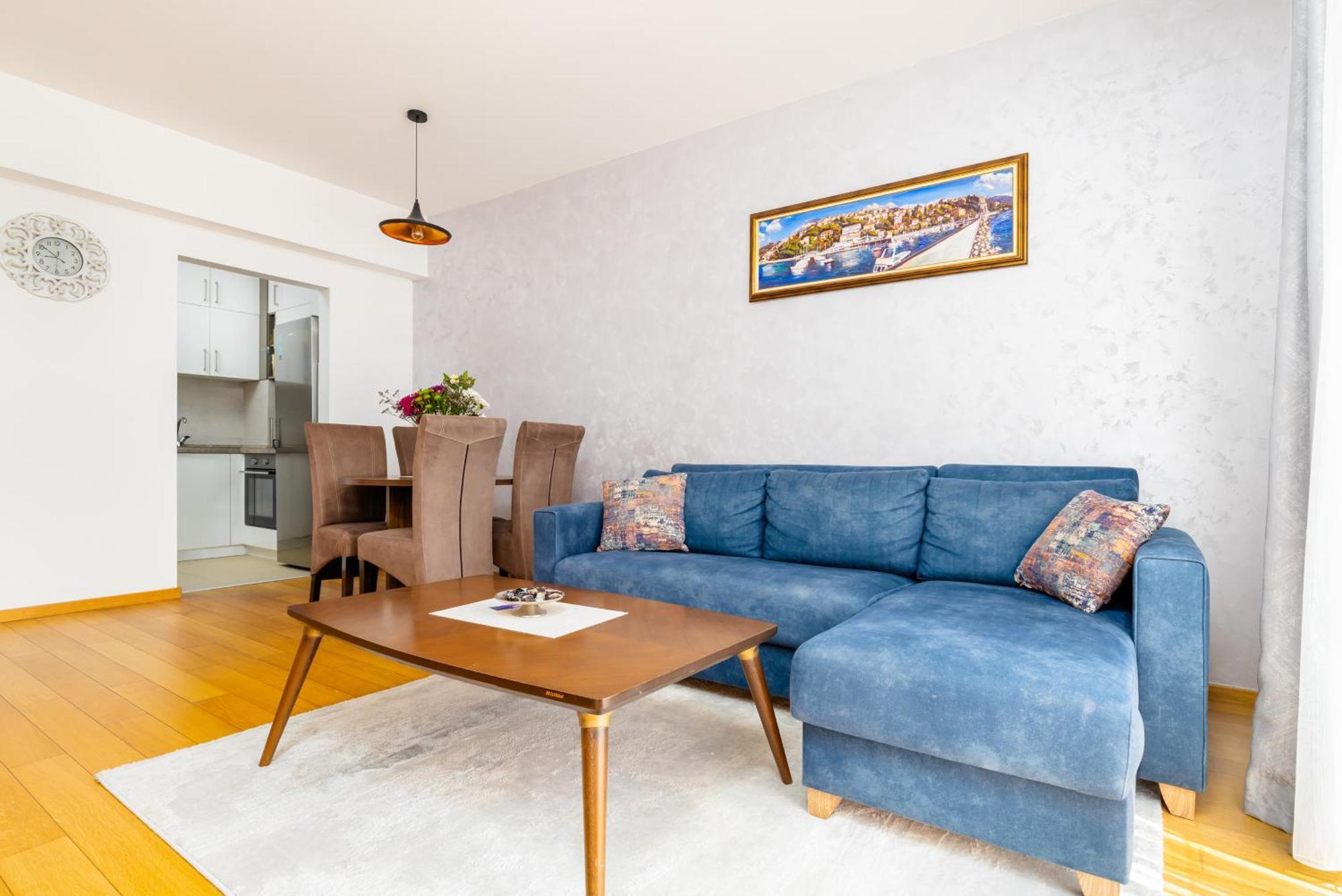 تْشيرسيك نوفي Apart Hotel M S Katunjanin المظهر الخارجي الصورة